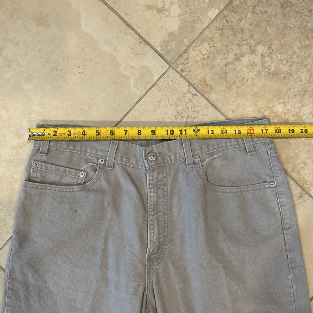 Vintage Levis 550 Jeans Men 36x34 Light Grey Denim USA Y2k Relax Fit Tapered Leg - Picture 7 of 12